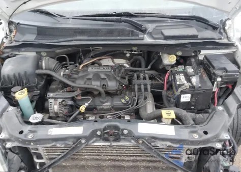 2010 Chrysler Town & Country Touring from USA, damaged, VIN 2A4RR5D15AR235637